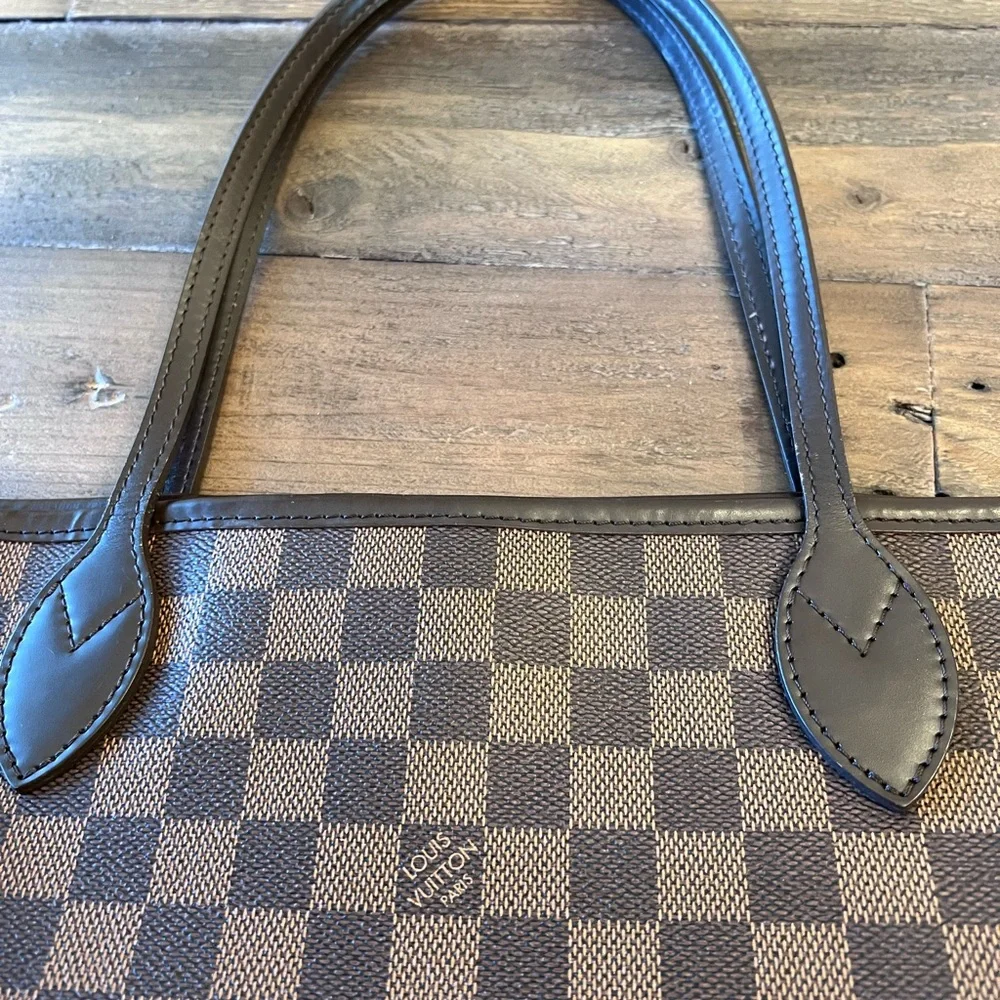 ** Authentic ** Neverfull MM Brown Damien used LV Handbag - Picture 6 of 12